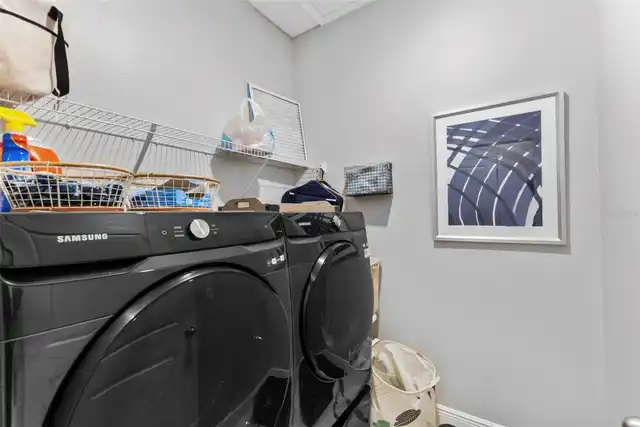 Listing Photo 11