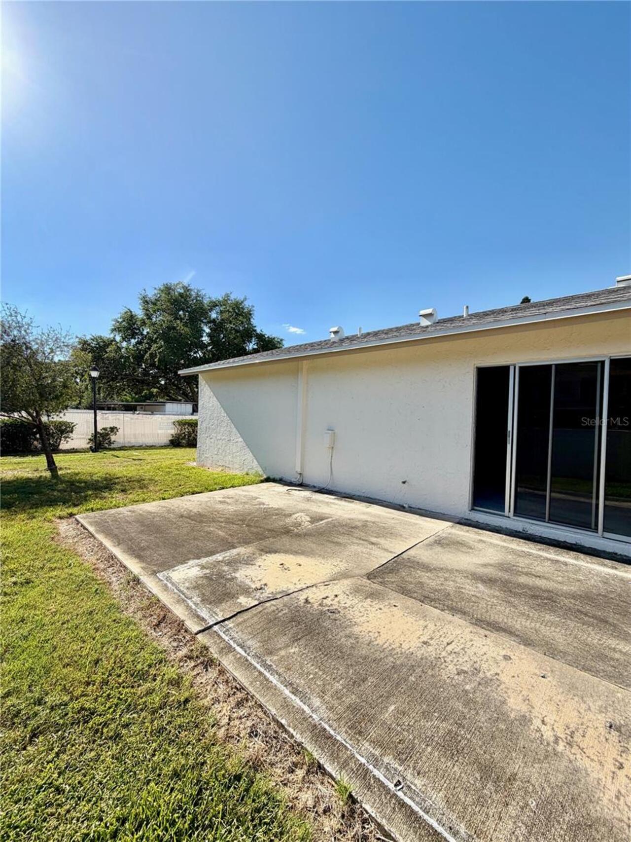 Listing Photo 12