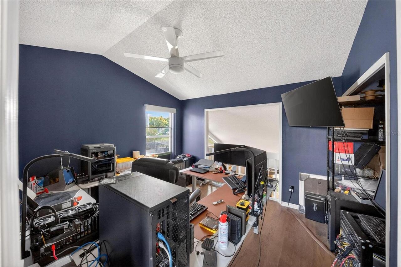Listing Photo 32