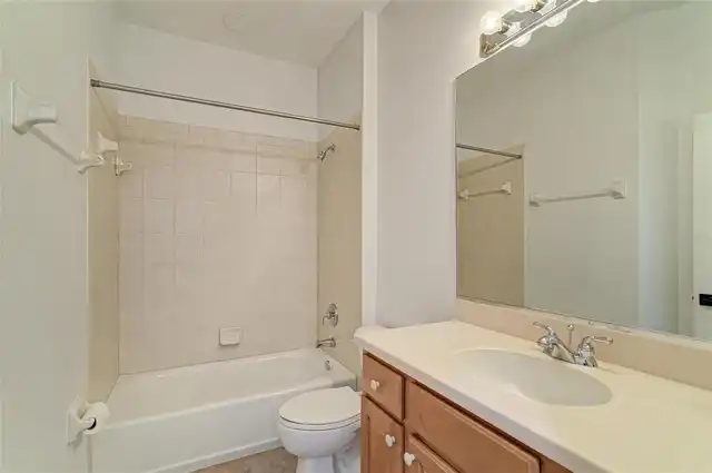 Listing Photo 19
