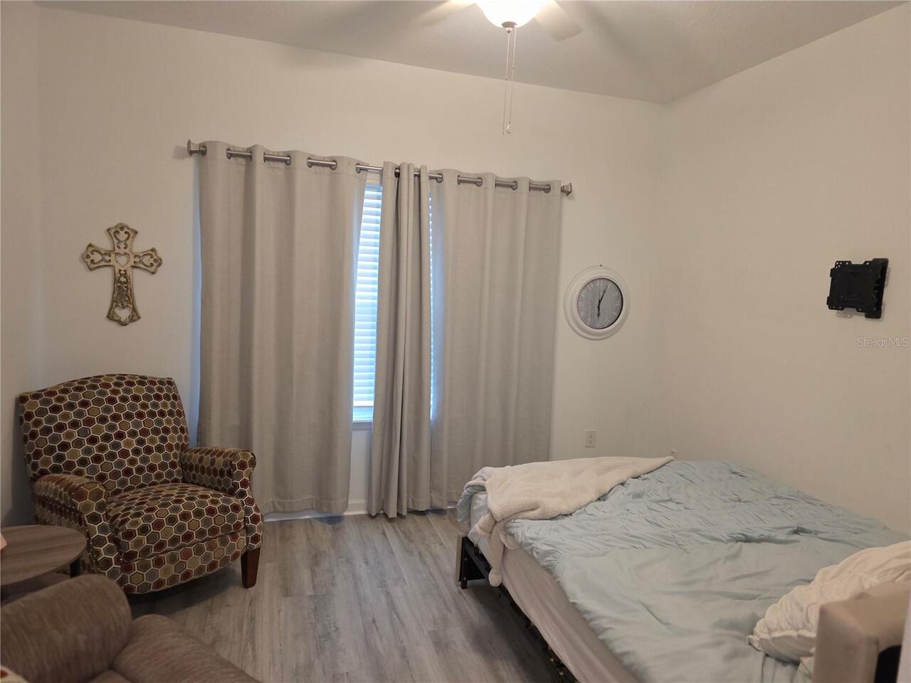 Listing Photo 15