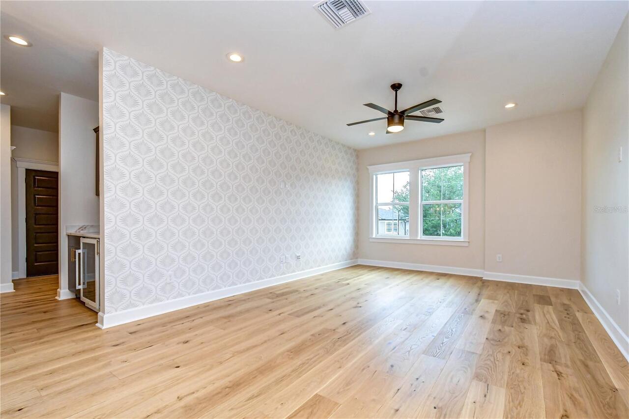 Listing Photo 29