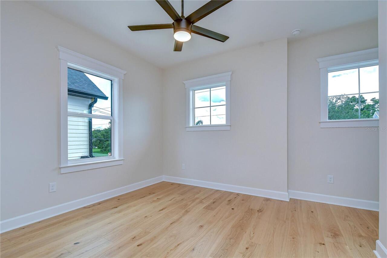 Listing Photo 35