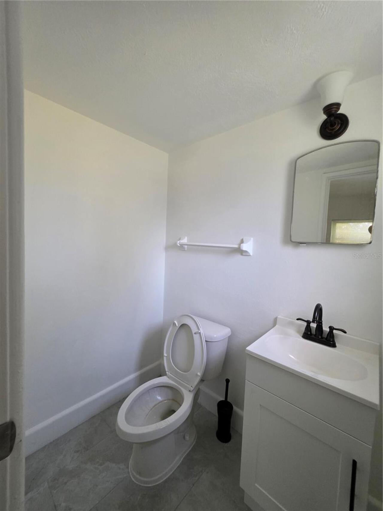 Listing Photo 7
