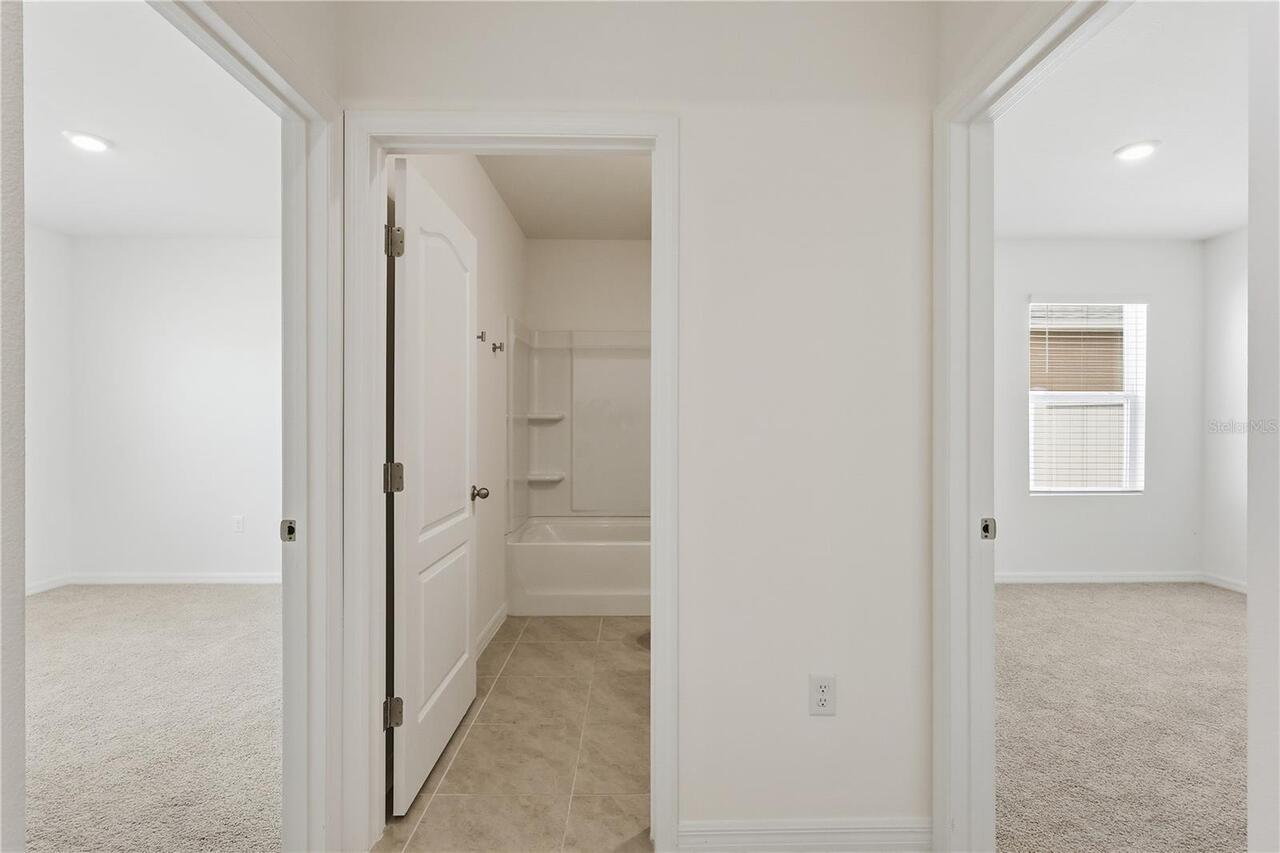 Listing Photo 24