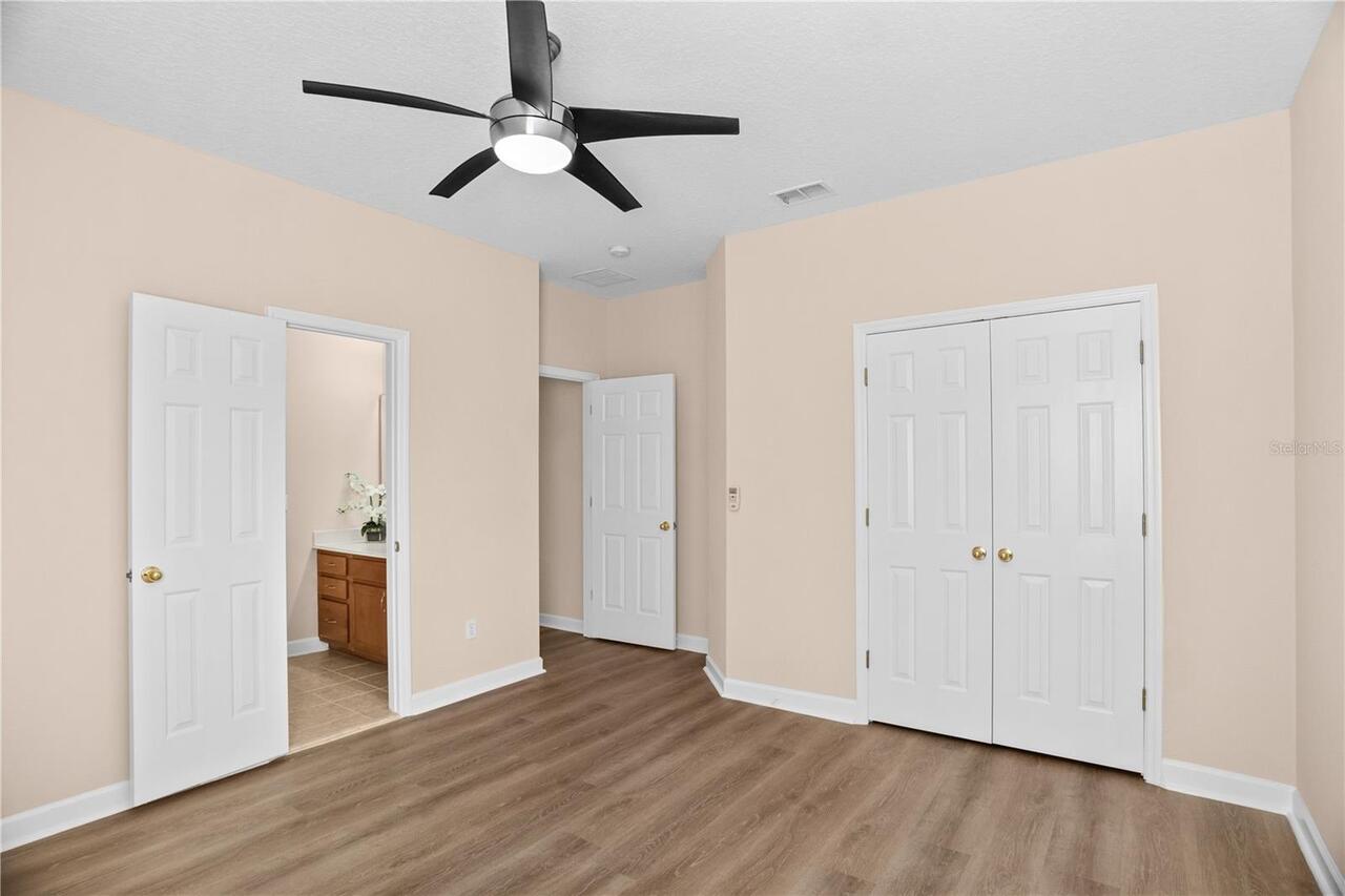 Listing Photo 37