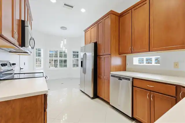 Listing Photo 31