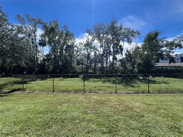 Listing Photo 20
