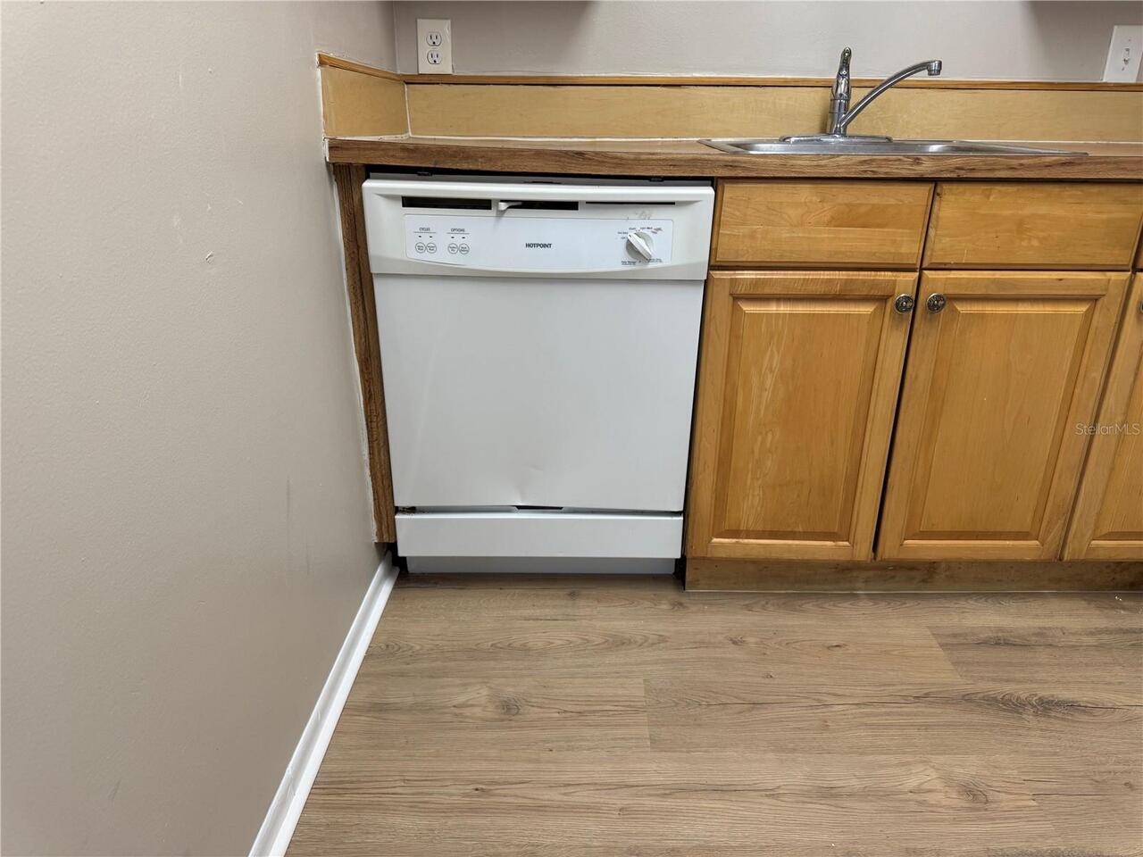 Listing Photo 10