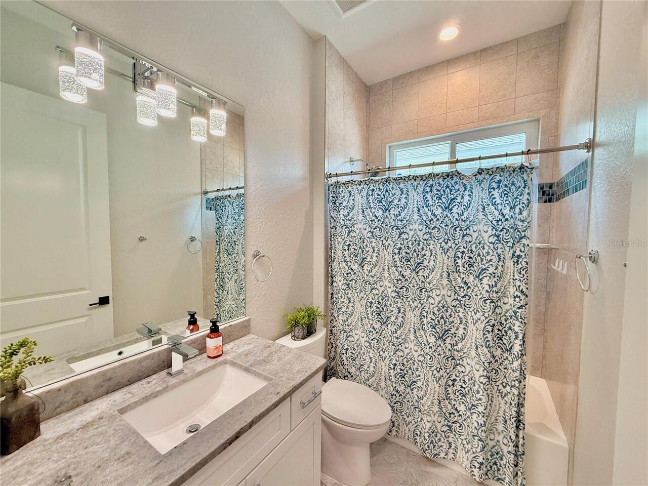 Listing Photo 38