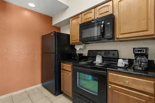 Listing Photo 13