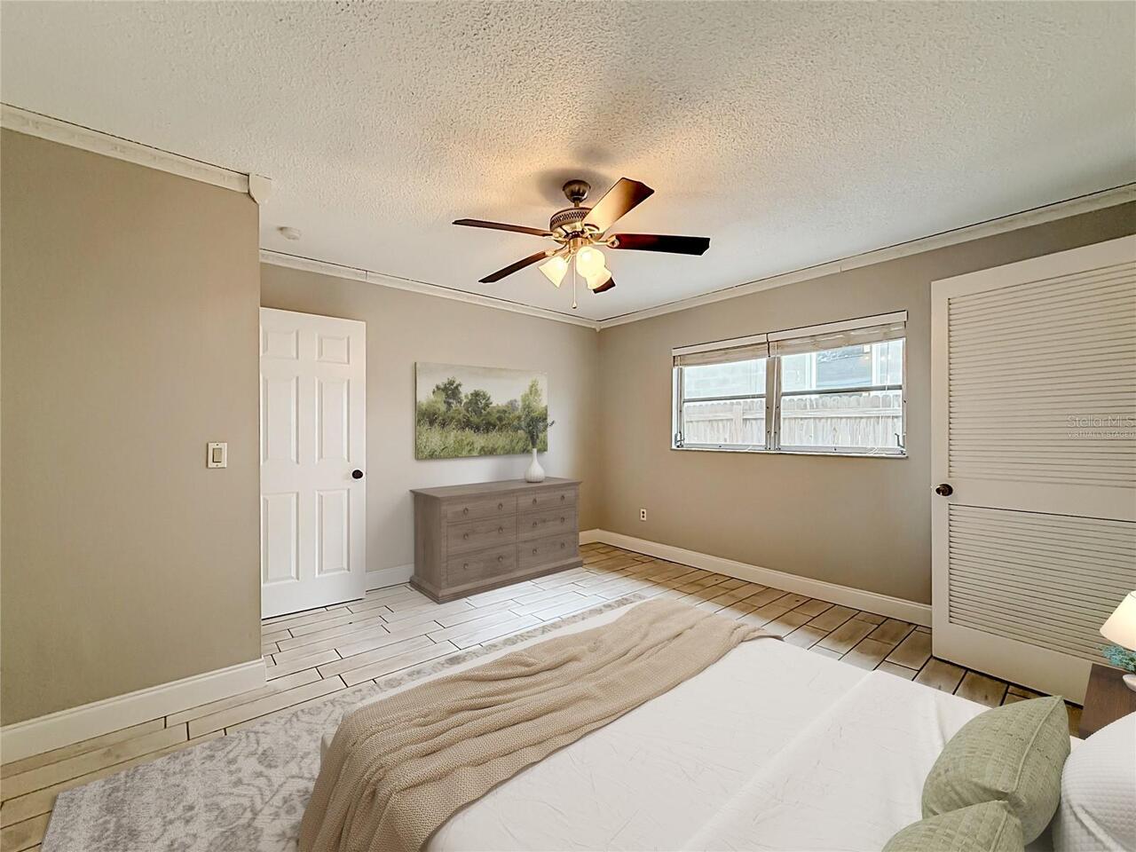 Listing Photo 23