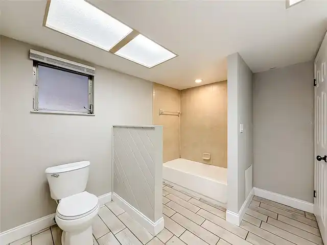 Listing Photo 30