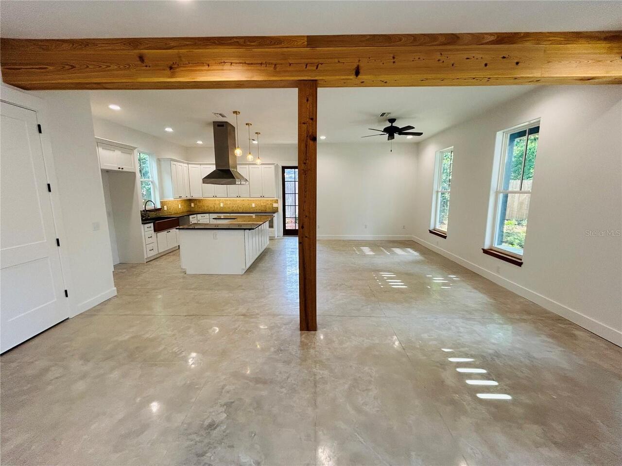 Listing Photo 18