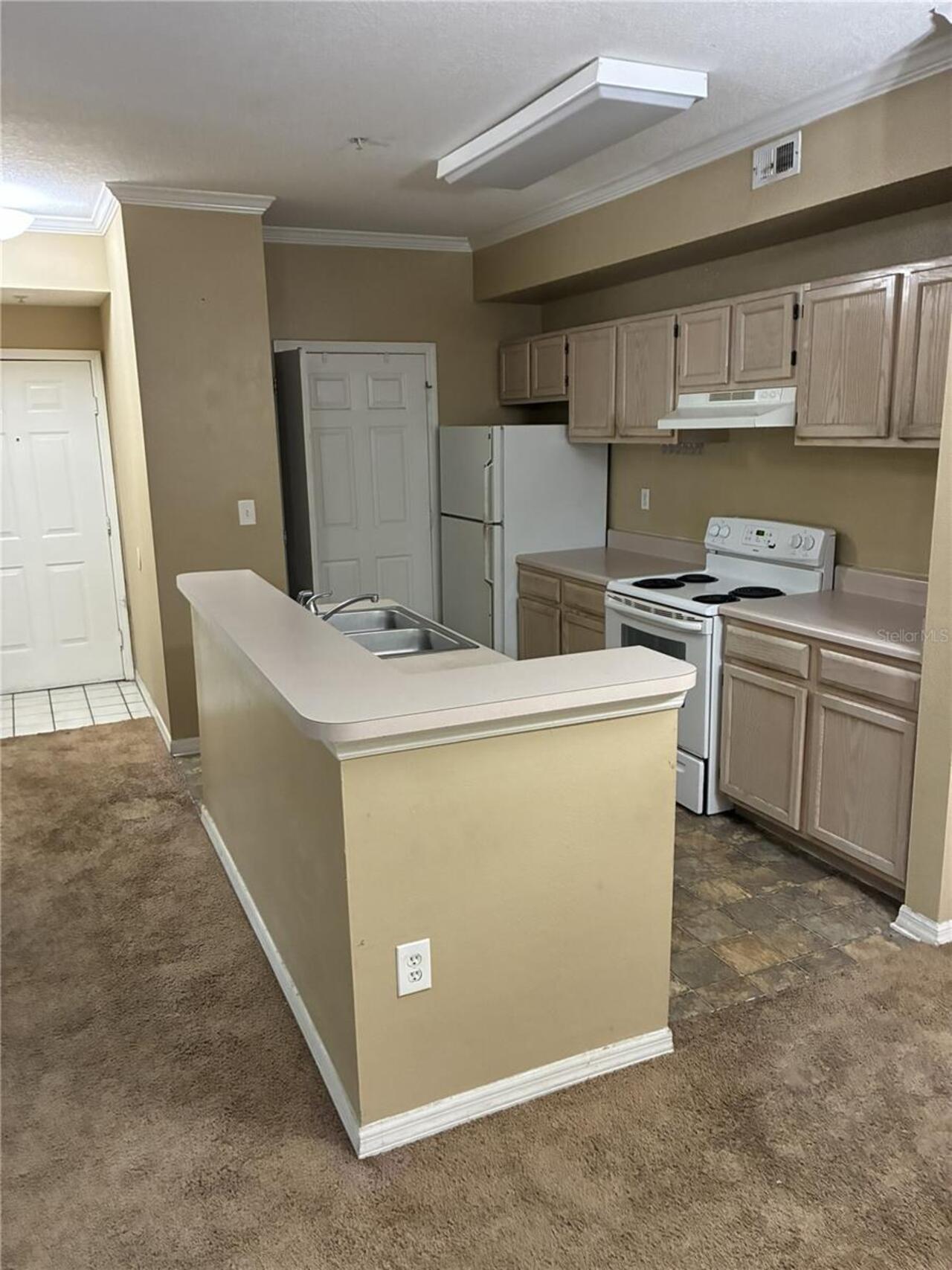 Listing Photo 7