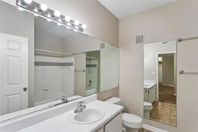 Listing Photo 37