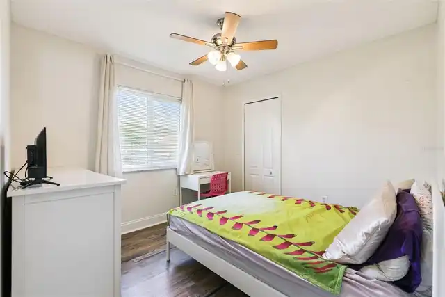 Listing Photo 16