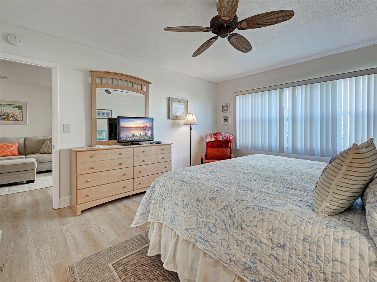 Listing Photo 23
