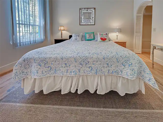 Listing Photo 20