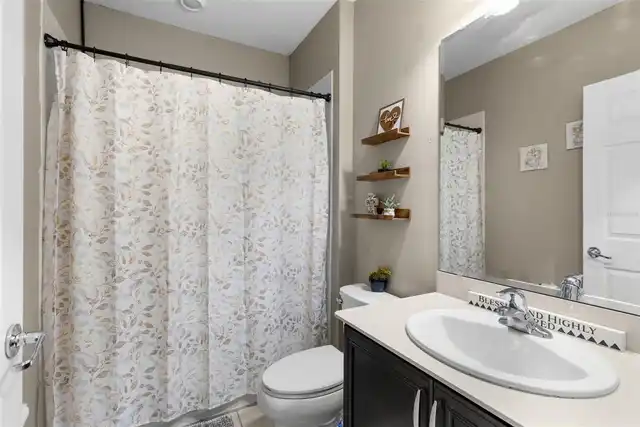 Listing Photo 15