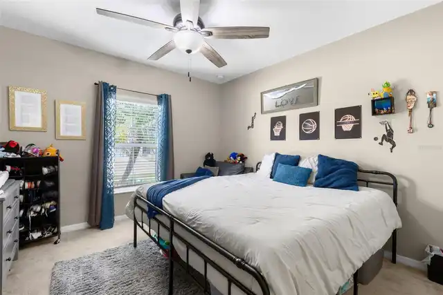 Listing Photo 17