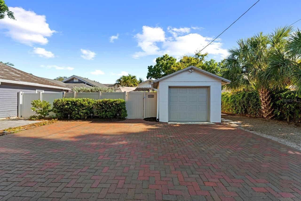 Listing Photo 29