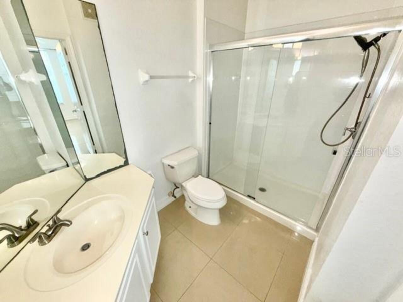 Listing Photo 9