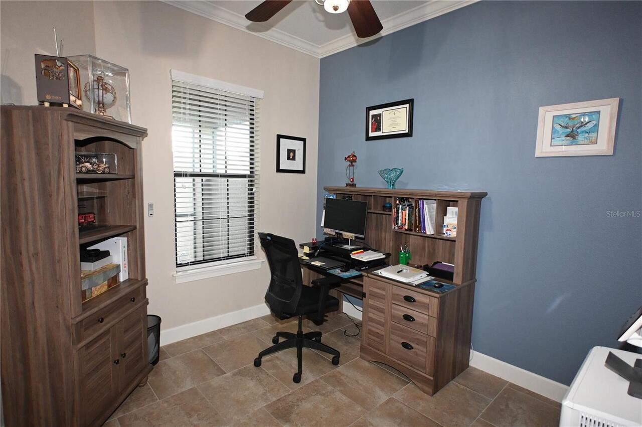 Listing Photo 16