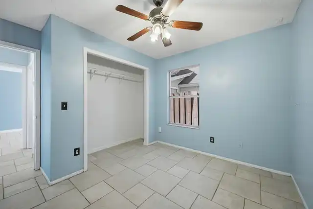 Listing Photo 12