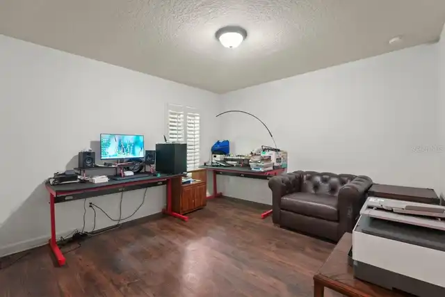Listing Photo 32