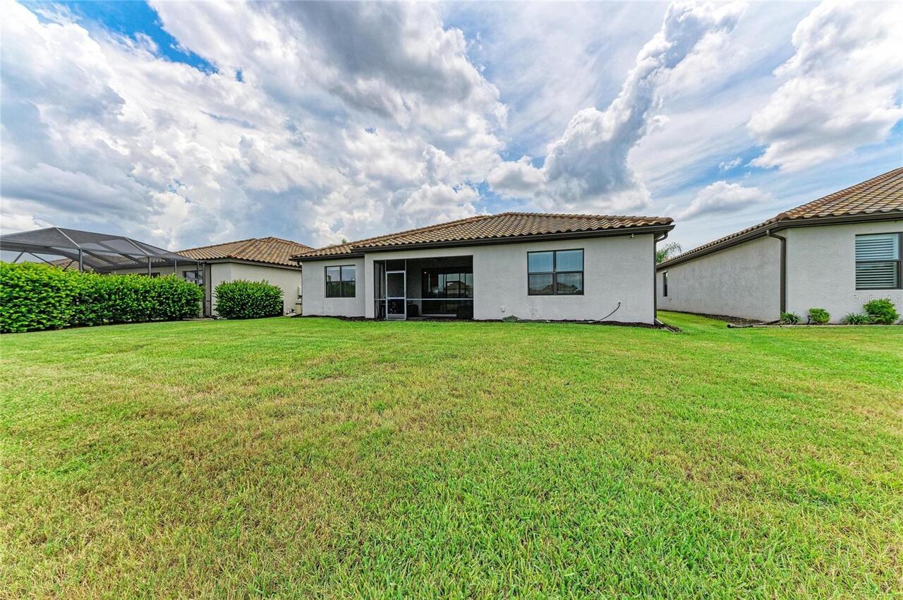 Listing Photo 42