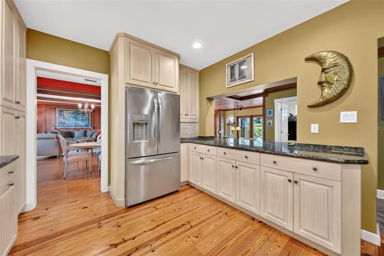 Listing Photo 19