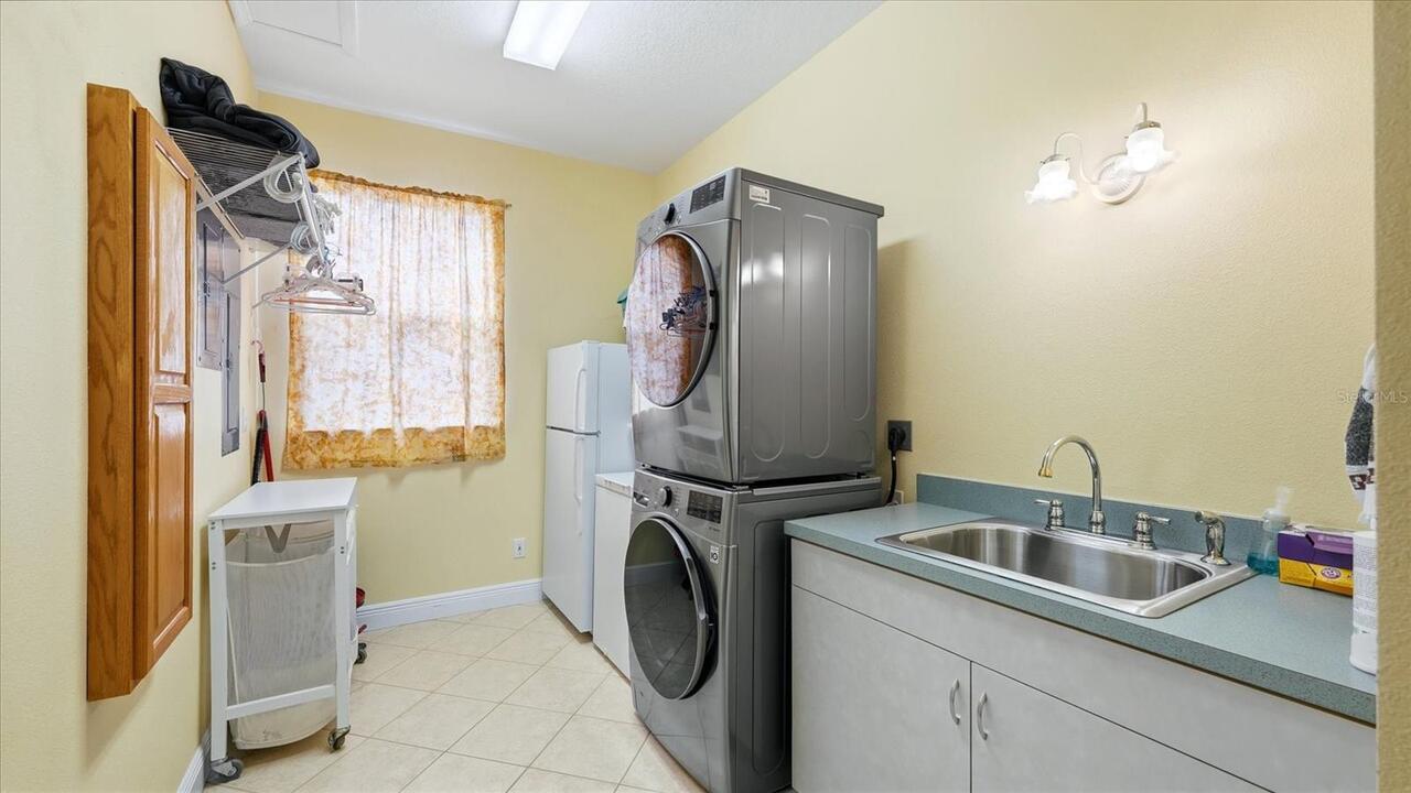 Listing Photo 23