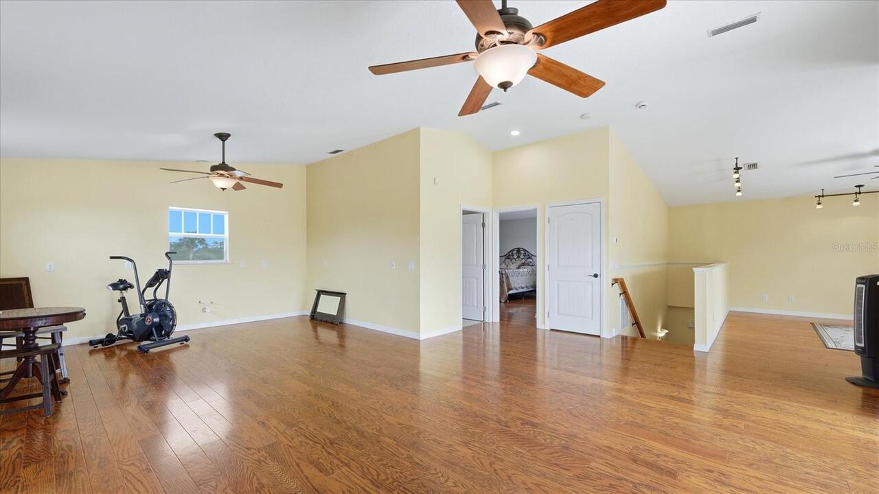 Listing Photo 32