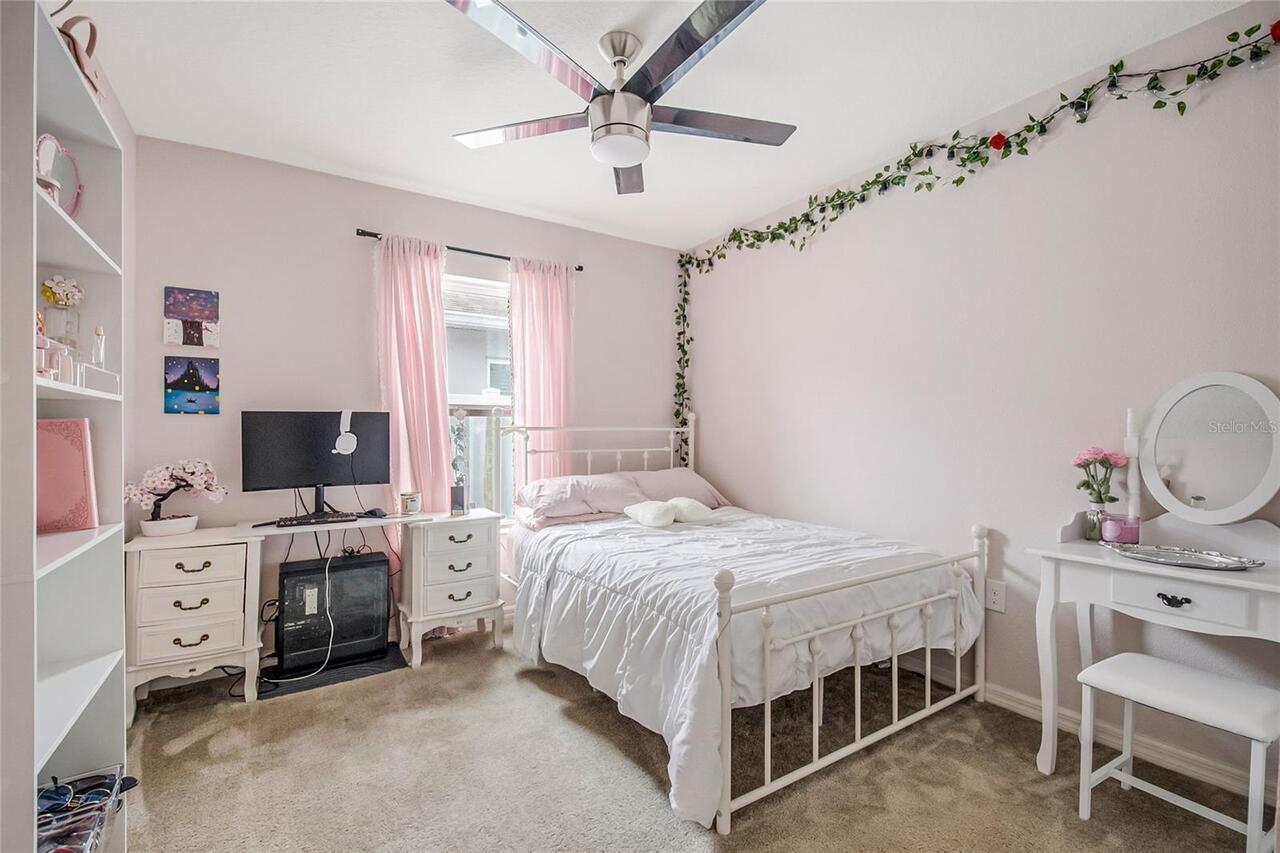 Listing Photo 17