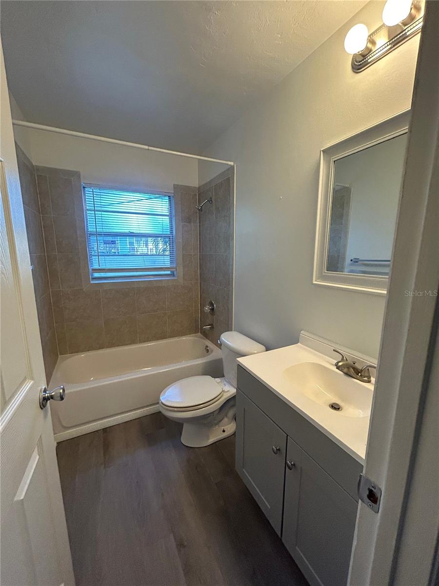 Listing Photo 7