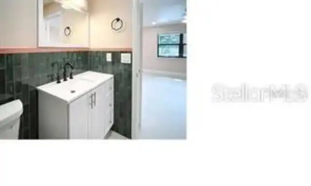 Listing Photo 10