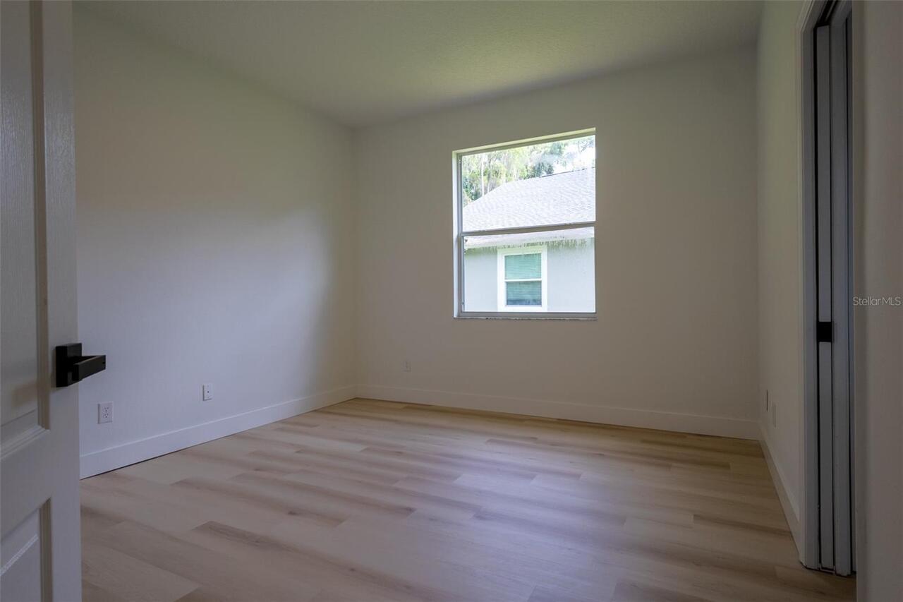 Listing Photo 26