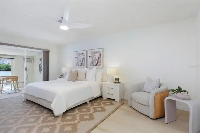 Listing Photo 17