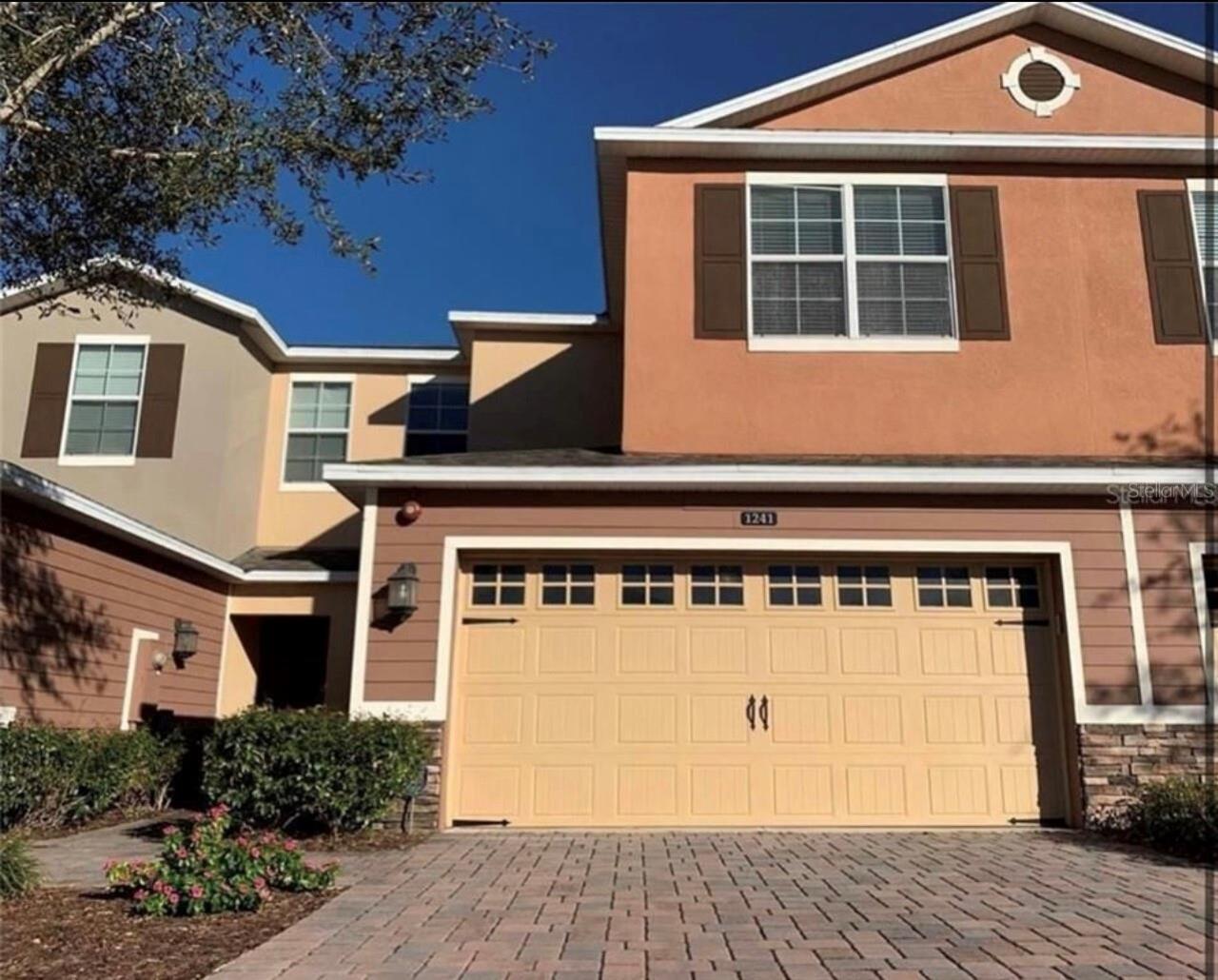 3BR, Residential Lease, 2BA, $2,600
Read More