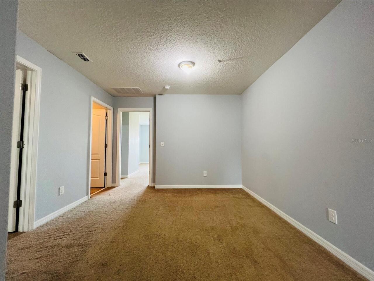 Listing Photo 28