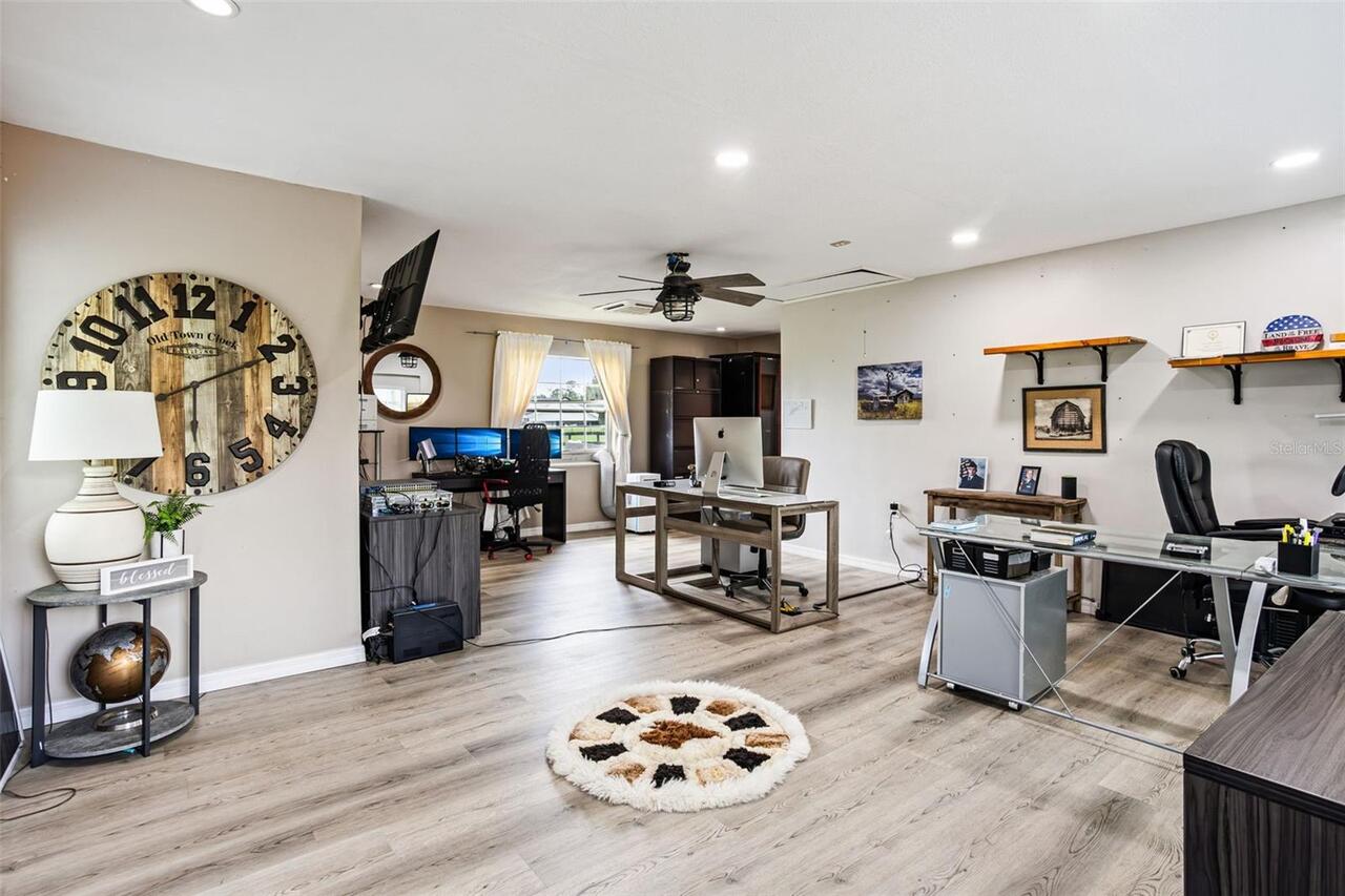 Listing Photo 21
