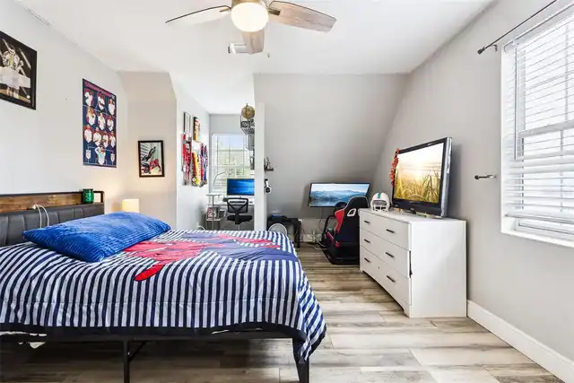 Listing Photo 30