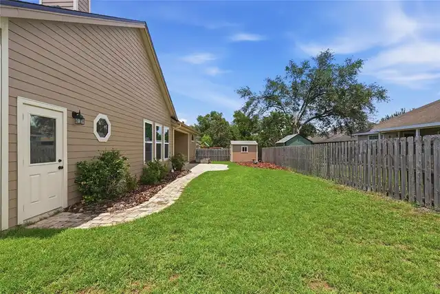 Listing Photo 38