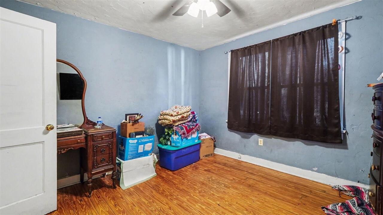 Listing Photo 17