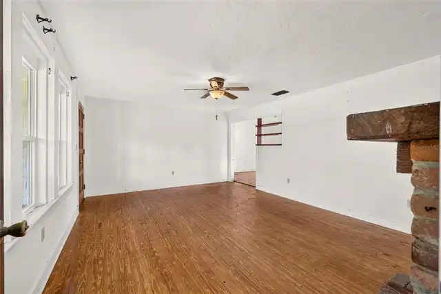 Listing Photo 13