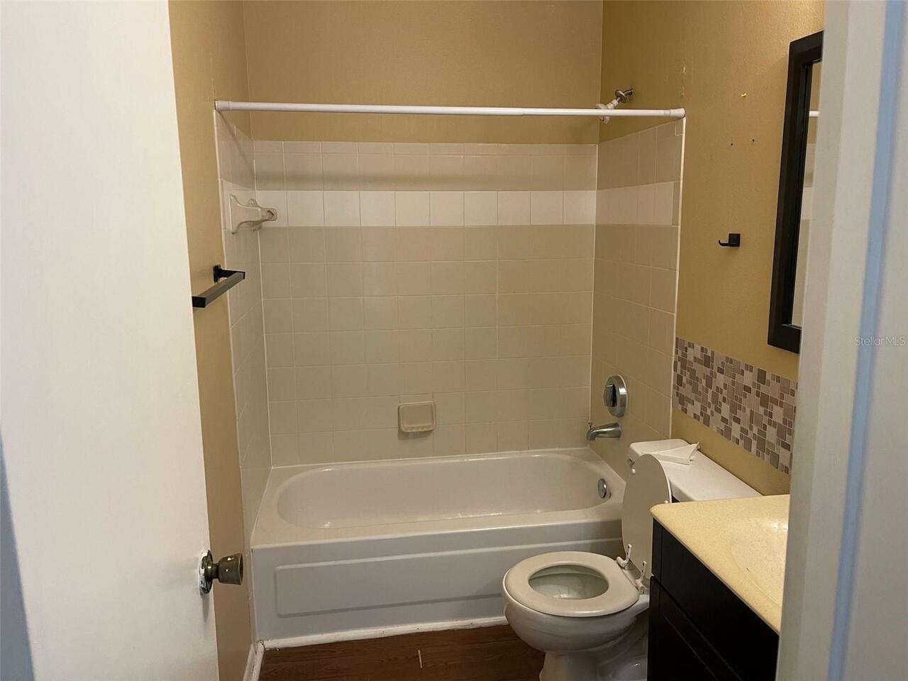 Listing Photo 7