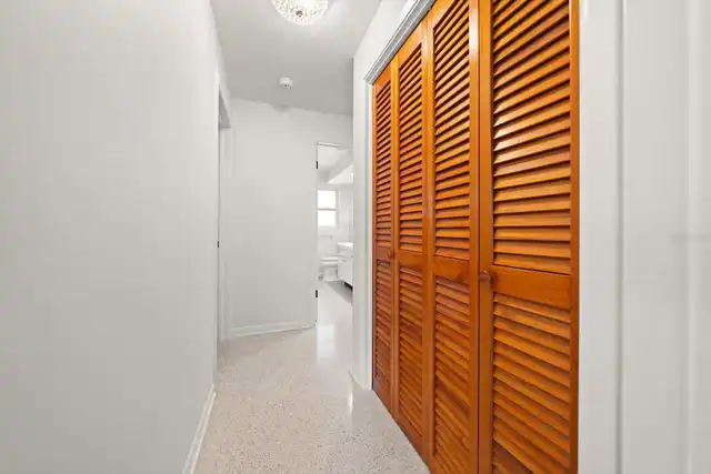 Listing Photo 16
