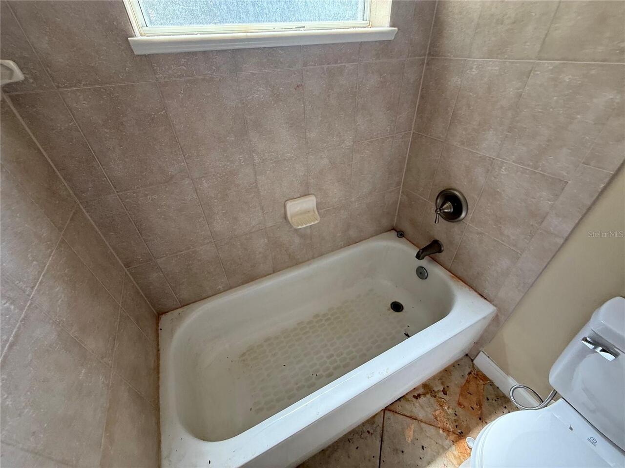 Listing Photo 17