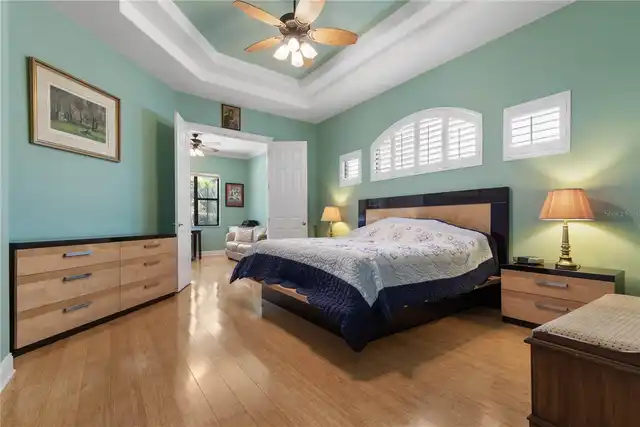 Listing Photo 12